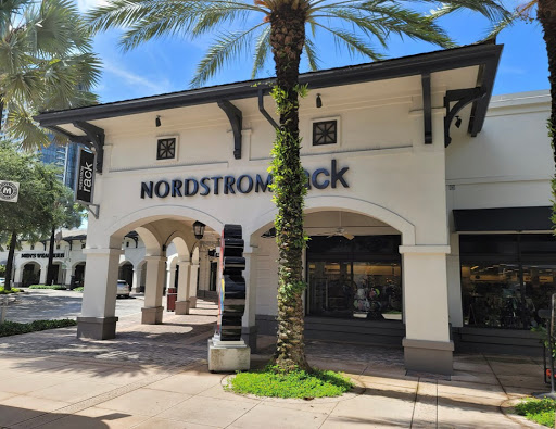 Nordstrom Rack The Shops at Midtown Miami, 3201 N Miami Ave, Miami, FL 33127, USA, 