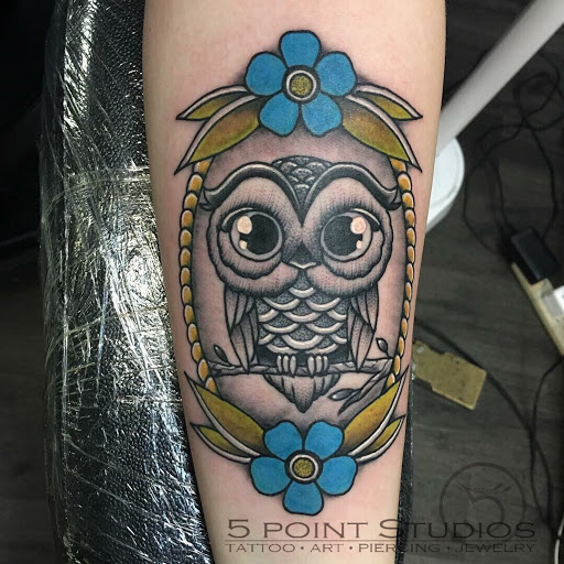 Tattoo Shop «5 Point Studios», reviews and photos, 1800 NW 86th St, Clive, IA 50325, USA