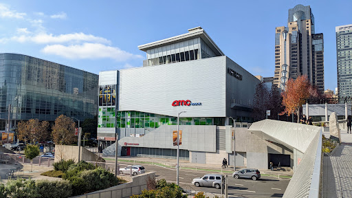 Shopping Mall «Metreon», reviews and photos, 135 4th St, San Francisco, CA 94103, USA