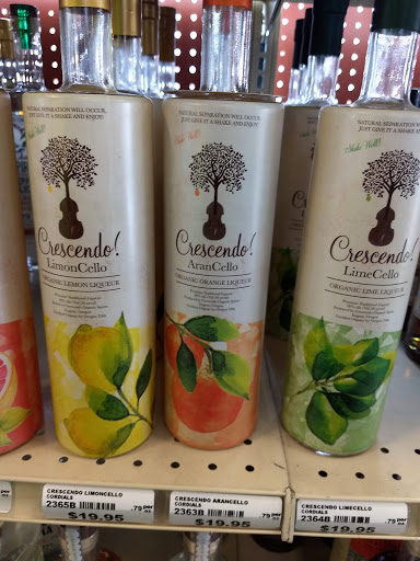 Liquor Store «Santiam Liquor Store», reviews and photos, 2530 Pacific Blvd SE, Albany, OR 97322, USA