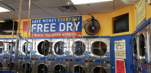 Laundromat «Wizhy Washy Laundry», reviews and photos, 135-11 Hillside Avenue, Richmond Hill, NY 11418, USA