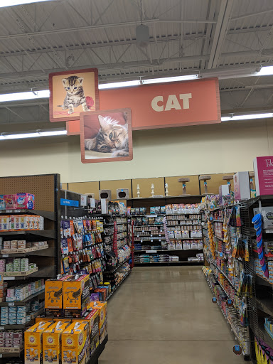 Pet Supply Store «Petco Animal Supplies», reviews and photos, 16710 Royalton Rd, Strongsville, OH 44136, USA