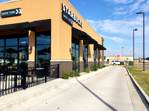 Coffee Shop «Starbucks», reviews and photos, 1530 Lone Oak Rd, Paducah, KY 42003, USA