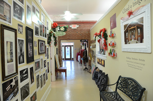 Boutique «Merchants At Cokers», reviews and photos, 401 Wilson Ave, Tullahoma, TN 37388, USA