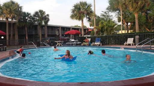 American Restaurant «1st Street Cafe & Catering», reviews and photos, 3506 1st St, Bradenton, FL 34208, USA