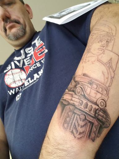 Tattoo Shop «Think It Tattoos», reviews and photos, 1435 Pearl Rd, Brunswick, OH 44212, USA