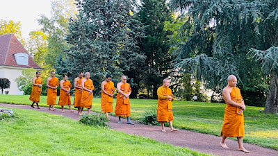 Wat Pho Paris à Breux-Jouy