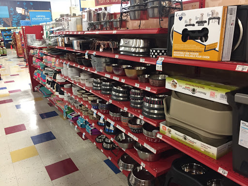 Pet Supply Store «Petco», reviews and photos, 590 E Waterfront Dr, Homestead, PA 15120, USA