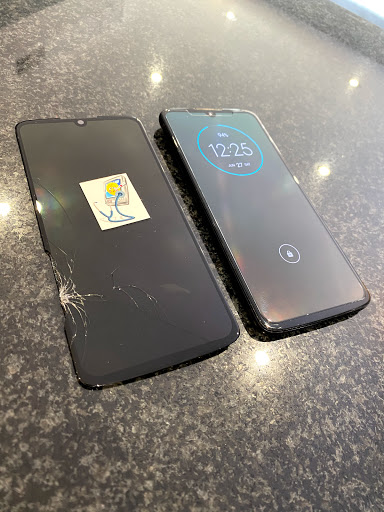 Electronics Repair Shop «Cellfone MD - cell phone repair», reviews and photos, 7637 N Milwaukee Ave, Niles, IL 60714, USA