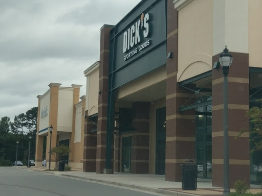 DICK'S Sporting Goods