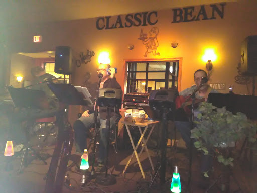 Coffee Shop «Classic Bean», reviews and photos, 2125 SW Fairlawn Rd, Topeka, KS 66614, USA