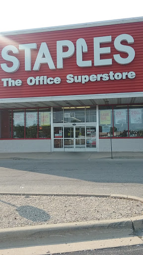 Office Supply Store «Staples», reviews and photos, 3600 Commerce Dr, Warsaw, IN 46580, USA