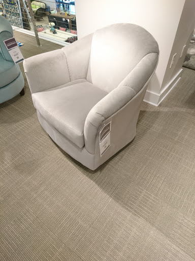 Furniture Store «Havertys Furniture», reviews and photos, 3700 N Federal Hwy, Fort Lauderdale, FL 33308, USA