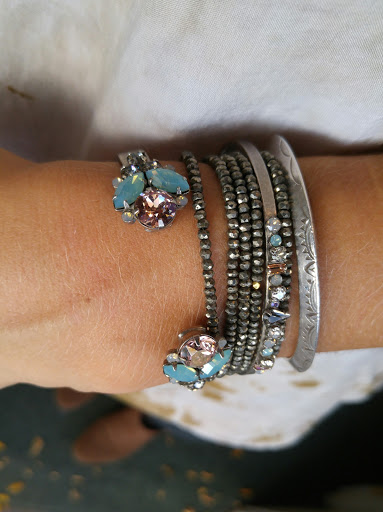 Jeweler «Dandelion», reviews and photos, 31 Coulter Ave, Ardmore, PA 19003, USA