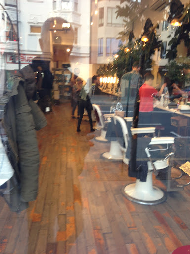 Barber Shop «Fellow Barber», reviews and photos, 696 Valencia St, San Francisco, CA 94110, USA