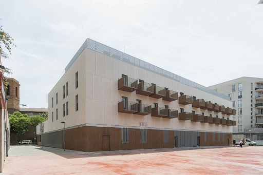 Residència Barcelona.Unitats de convivència en Sant Adrià de Besòs