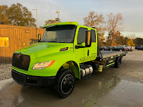 Official Towing - Photo 2 - Car repair in St Clair Shores, MI, Warren