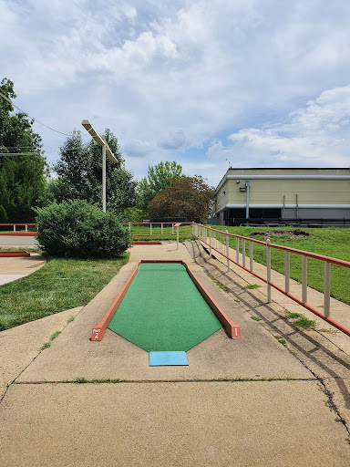 Miniature Golf Course «Putt Putt Fun Center», reviews and photos, 1515 Putt Putt Pl, Charlottesville, VA 22901, USA