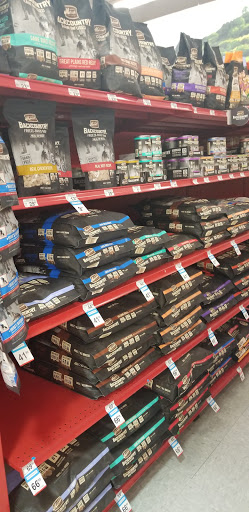 Pet Supply Store «Petco Animal Supplies», reviews and photos, 2965 Hempstead Turnpike, Levittown, NY 11756, USA