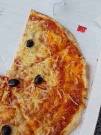 Plats et boissons du Pizzas à emporter Kiosque à Pizza Amphion à Publier - n°11