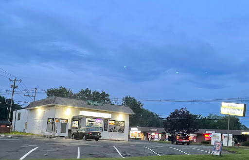 Convenience Store «Berlin Convenience & Deli», reviews and photos, 831 Mill St, East Berlin, CT 06023, USA