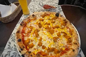 Calabria Pizzeria image