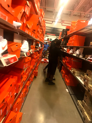 Sporting Goods Store «Nike Factory Store», reviews and photos, 18 West Lightcap Rd #901, Pottstown, PA 19464, USA