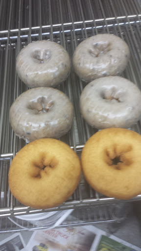 Donut Shop «USA Donuts», reviews and photos, 902 N Westmoreland Rd, Dallas, TX 75211, USA