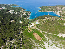 Foto von Agia Marina Ozias Beach mit etwas sauber Sauberkeitsgrad