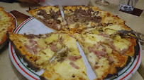 Pizza du Pizzeria il Napoli à Grenoble - n°14
