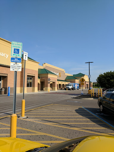 Department Store «Walmart Supercenter», reviews and photos, 5303 Bowen Dr, Mason, OH 45040, USA