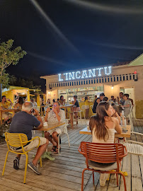 Atmosphère du Restaurant L'Incantu - L'esprit guinguette à Propriano - n°5