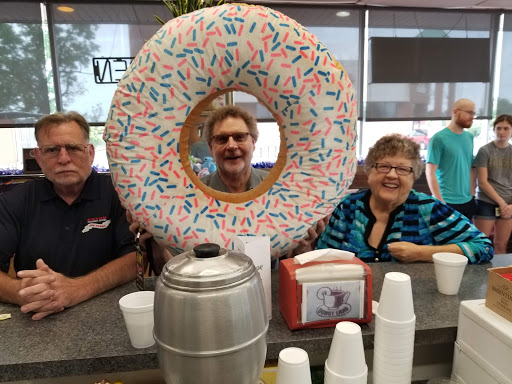 Donut Shop «Donut Land Bakery», reviews and photos, 1321 Pearl Rd, Brunswick, OH 44212, USA