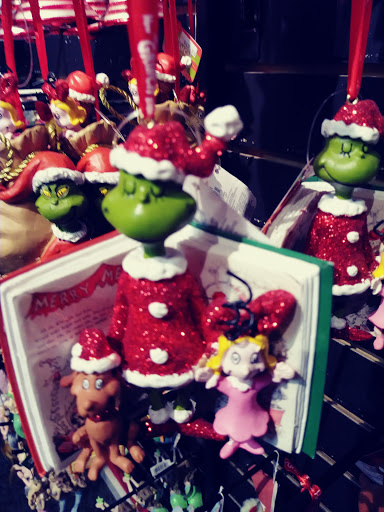 Comic Book Store «Brave New Worlds», reviews and photos, 433 W Moreland Rd, Willow Grove, PA 19090, USA