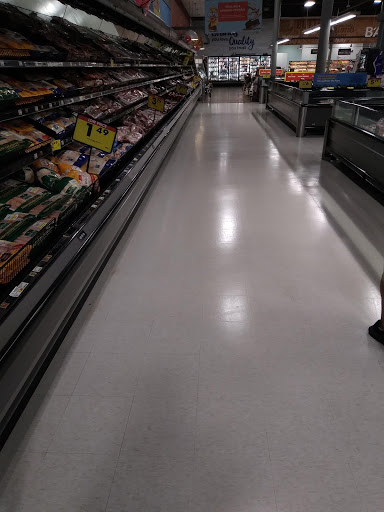 Shopping Mall «Lincoln Shopping Center», reviews and photos, 26092 Greenfield Rd, Oak Park, MI 48237, USA