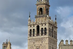 La Giralda image