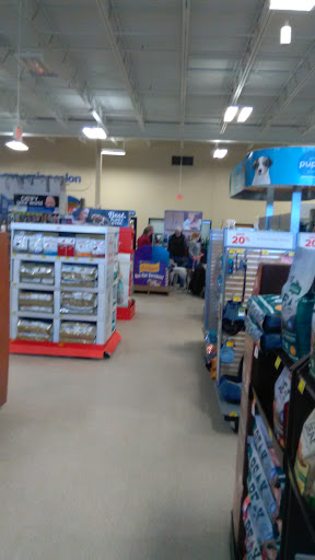 Pet Supply Store «PetSmart», reviews and photos, 3132 Vestal Pkwy E, Vestal, NY 13850, USA