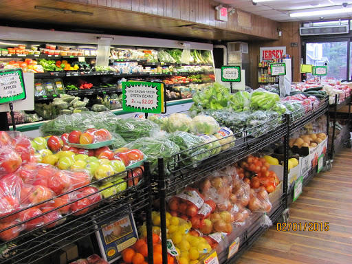 Market «Bagliani’s Food Market», reviews and photos, 417 12th St, Hammonton, NJ 08037, USA