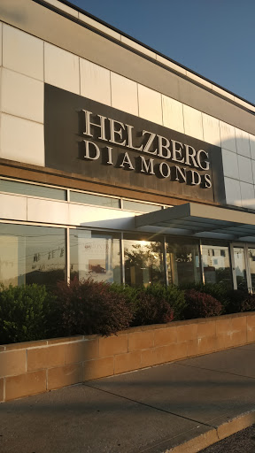 Jewelry Store «Helzberg Diamonds», reviews and photos, 2663 E Main St #500, Plainfield, IN 46168, USA