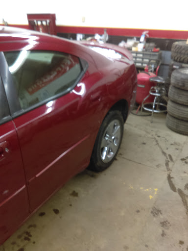 Auto Repair Shop «Grand Blanc Auto Repair & Tire», reviews and photos, 5443 S Dort Hwy, Flint, MI 48507, USA