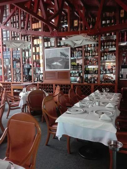 Restaurante Vaquero Parrilla Calle 101 #17a-50, Bogotá, Colombia