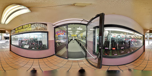 Jeweler «Casa De Oro Fine Jewelry», reviews and photos, 147 E Commerce St, San Antonio, TX 78205, USA