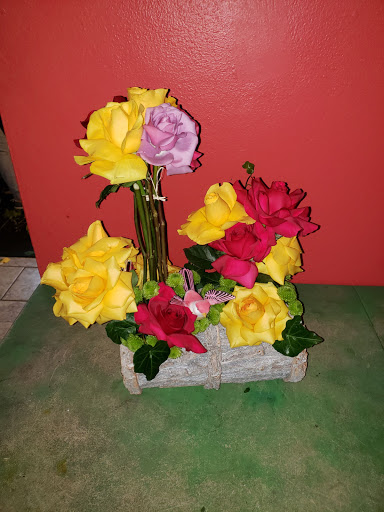 Florist «Flowers By Design», reviews and photos, 2826 Azalea Pl, Nashville, TN 37204, USA