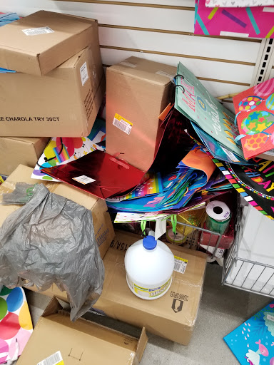 Dollar Store «Dollar Tree», reviews and photos, 912 River St Ste 100, Hyde Park, MA 02136, USA