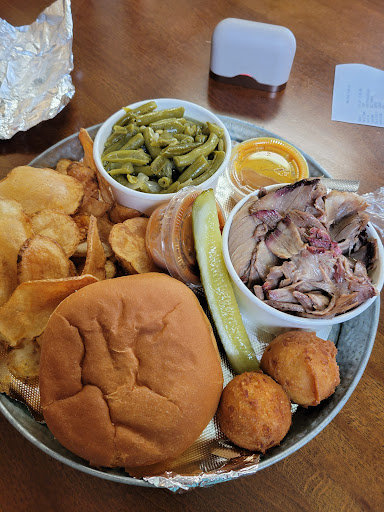 Barbecue Restaurant «Red Hub Food Co.», reviews and photos, 202 10th St NW, Charlottesville, VA 22903, USA