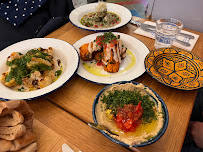 Plats et boissons du Restaurant israélien Tavline à Paris - n°3