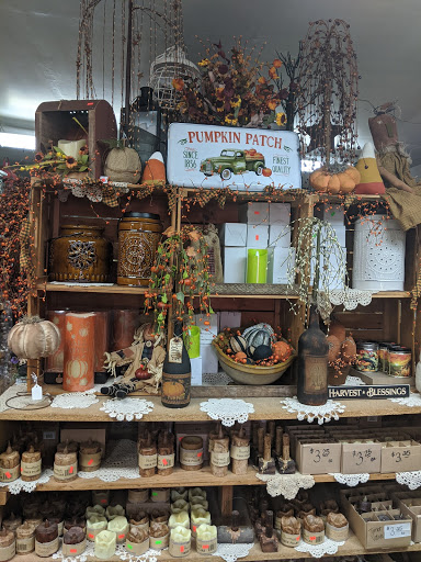 Greenhouse «Country Grapevine», reviews and photos, 510 N Hokendauqua Dr, Bath, PA 18014, USA