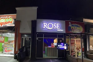 Rose cocktails image