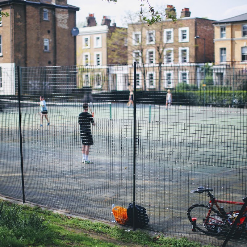 London Fields Tennis Courts