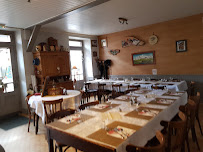 Atmosphère du Restaurant Café Des Amis à Sallanches - n°4